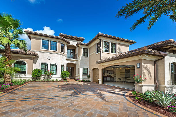 Best Interlocking Driveway Pavers  in Brookneal, VA